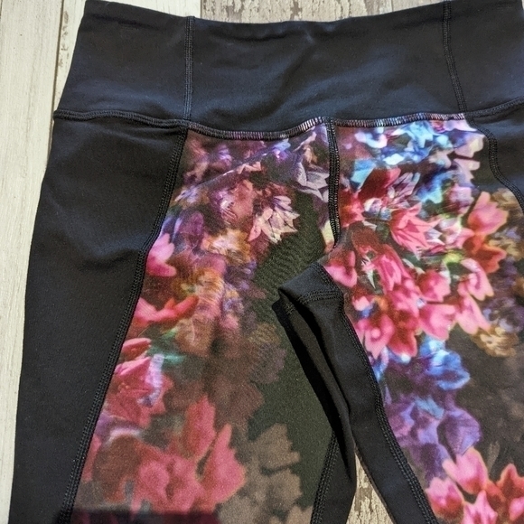LULULEMON Spring Has Sprung Multi Black Wunder‎ Under Floral - Picture 6 of 8